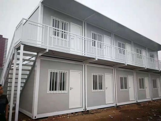 Maison de conteneurs détachables en acier et panneaux sandwich de WeiFang