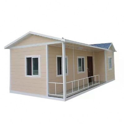 Des petites maisons préfabriquées sur roues directement fournies avec des options blanches/grises/noires
