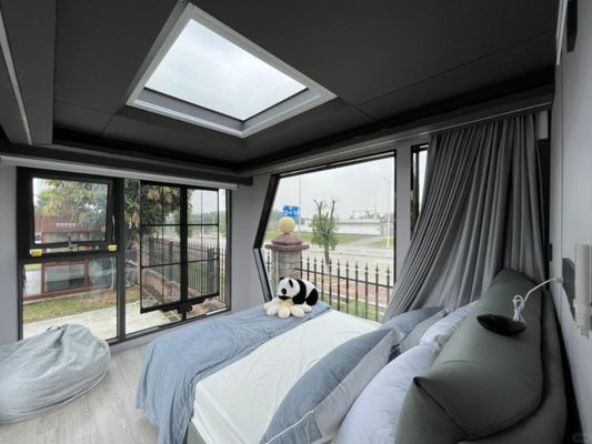 Capsule d'espace modulaire préfabriquée de luxe pour maison de conteneurs personnalisée