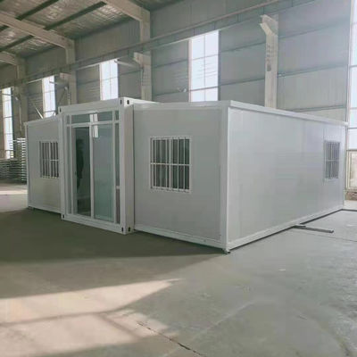 Maison de conteneurs pliable évolutive avec fenêtre coulissante en PVC et plancher en carton MGO de 18 mm