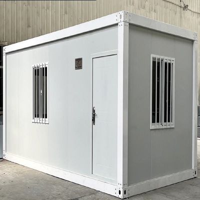 Maison de conteneurs préfabriquée abordable pour hôtel en blanc/gris/noir