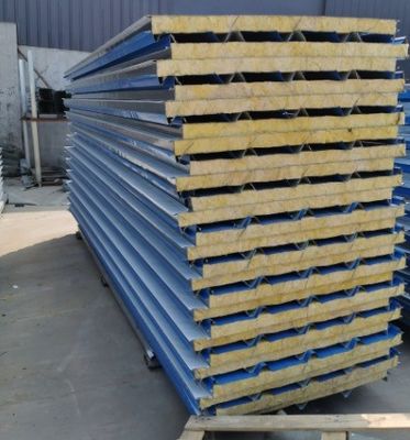 Panneaux de sandwich ISO pour les matériaux de construction de villas modernes