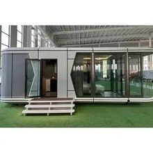 Maison de conteneurs pour une petite capsule spatiale moderne