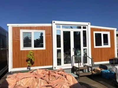 Installation rapide Avantage Standard préfabriqué Modulaire Moderne Logements de luxe Amélioré Container maison élargi