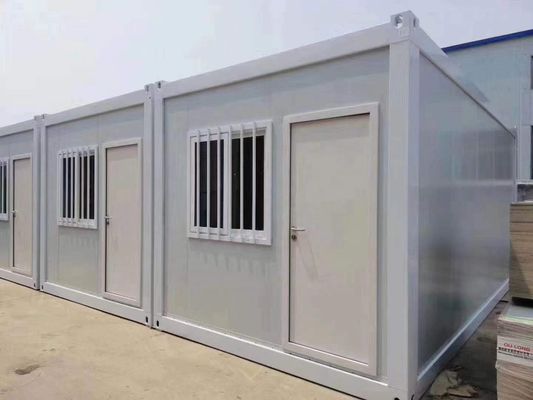 Maison à vivre Maison de conteneurs à paquet plat avec fenêtre coulissante en PVC de conception traditionnelle