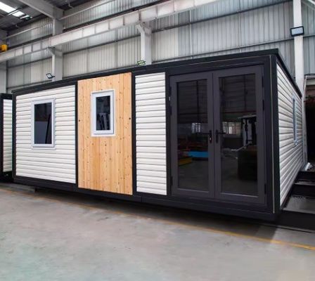 Maison de conteneur portable à fenêtre d'aluminium pour la maison familiale Hôtel de jardin Chambre à coucher et construction rapide