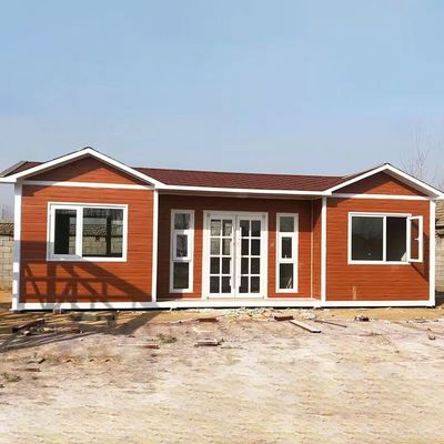 Petite maison en bois en blanc / gris / noir avec plancher en carton MgO de 18 mm