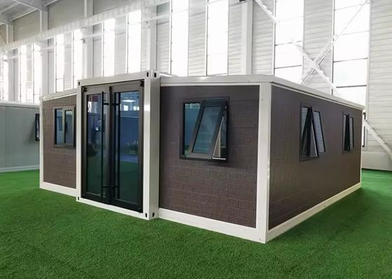 Panneau sandwich de porte en acier maison de conteneur modulaire cadre de structure en acier léger pliable