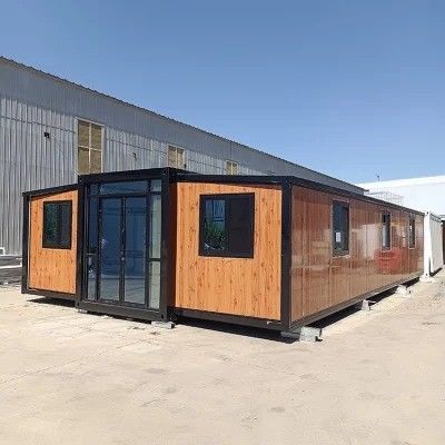 Protection de l'environnement 2 chambres préfabriquées maison de conteneurs extensible avec porte en acier