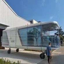 Maison préfabriquée de luxe Maison de conteneurs pour capsule spatiale solaire
