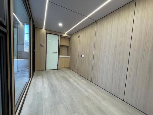Maison de conteneurs de 20 pieds ou 40 pieds assemblés de graisse Pack La solution parfaite