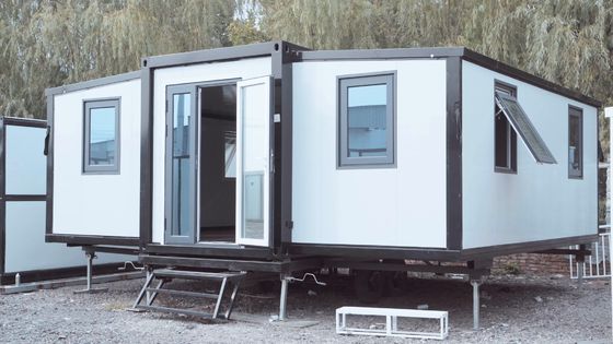Maison préfabriquée moderne évolutive 3 en 1 chambre en acier maison de conteneurs