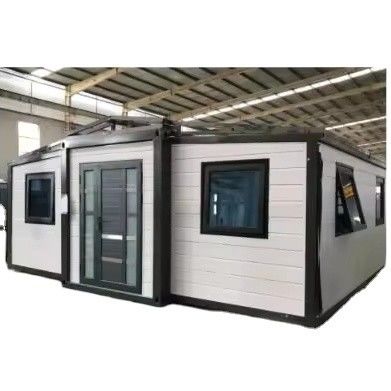 Maison de conteneurs en bois avec une bonne quantité pour la chambre