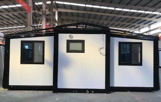 Maison de conteneurs en bois avec une bonne quantité pour la chambre