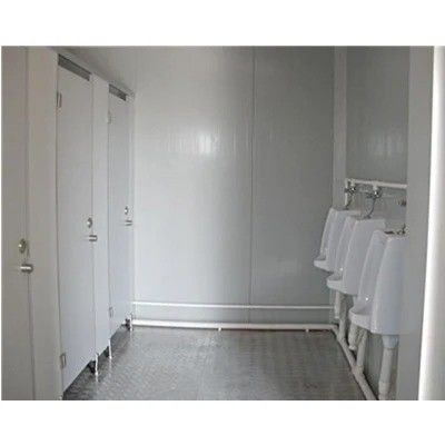 Maison de conteneurs à paquet plat de 20 pieds/40 pieds pour toilettes mobiles modulaires